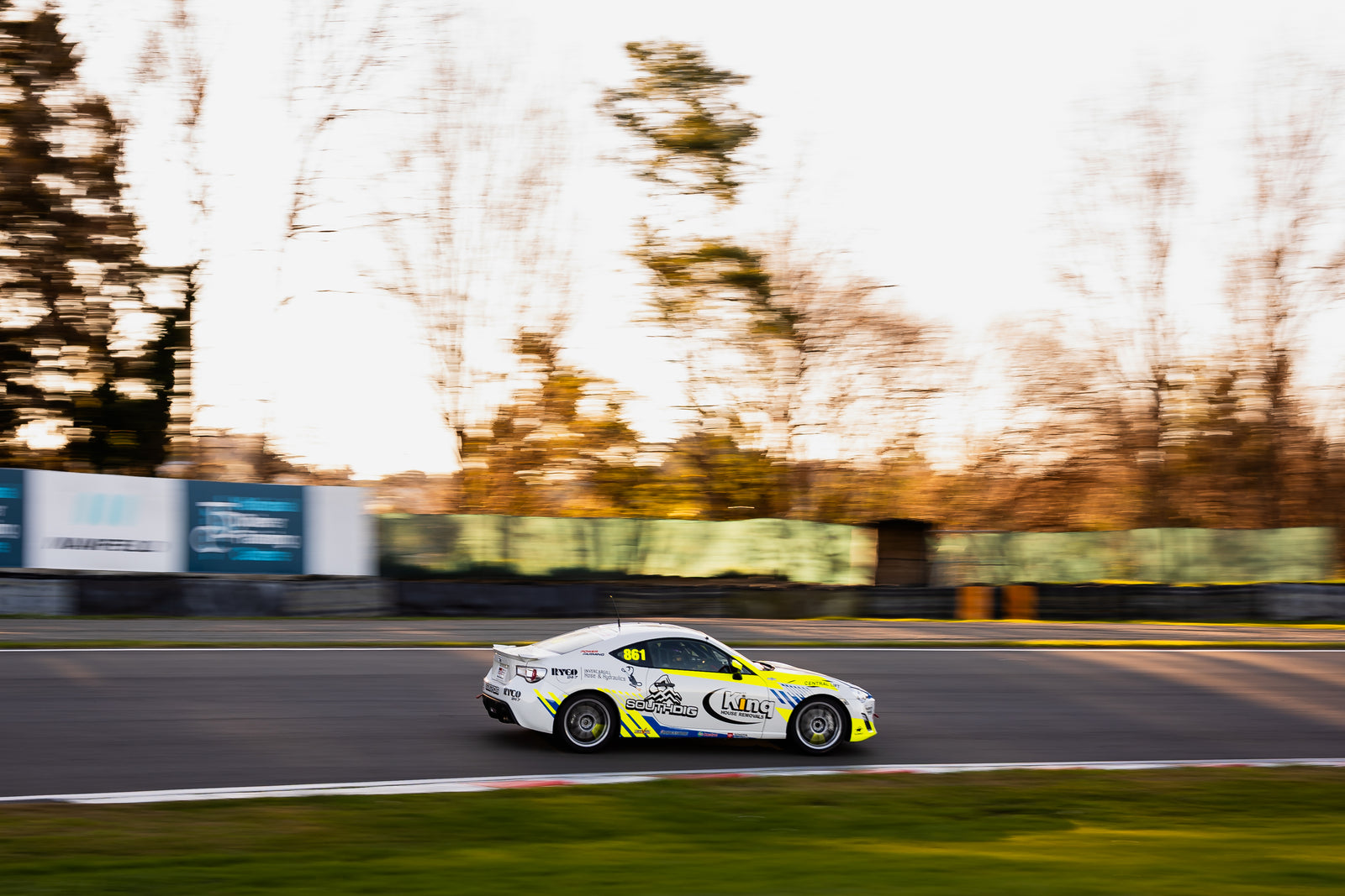 Nieko Scoles Racing action photo